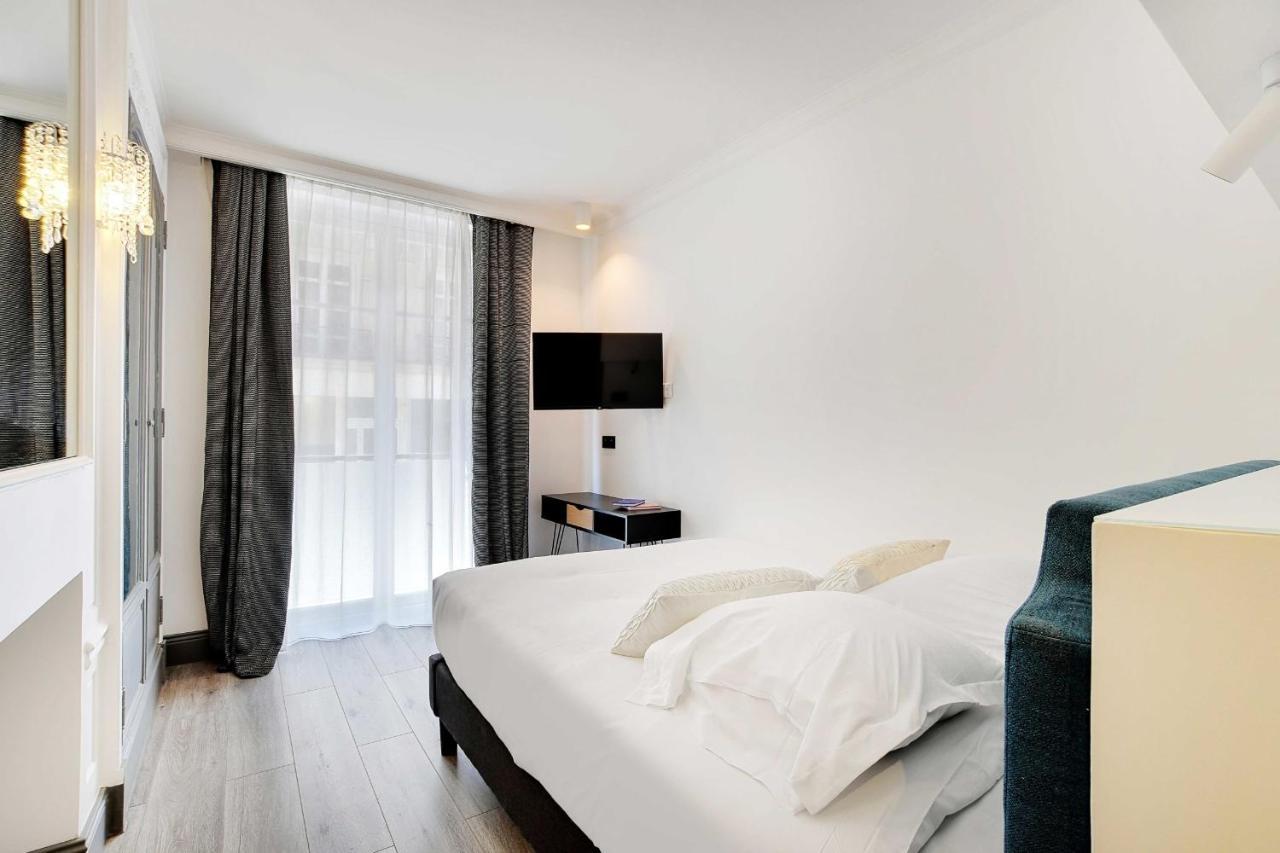 Magnifique Appartement - 2Br - 6P - Place De L'Etoile パリ エクステリア 写真