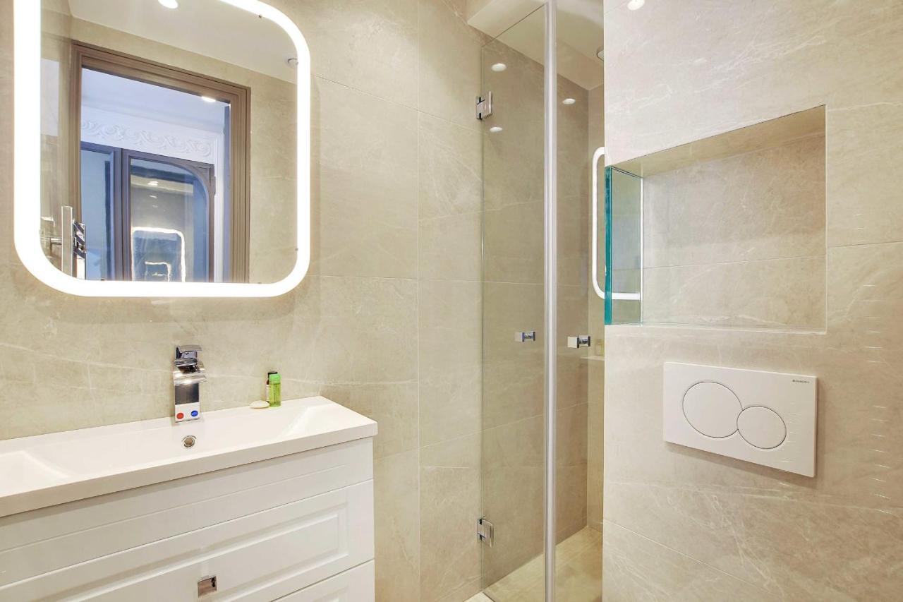 Magnifique Appartement - 2Br - 6P - Place De L'Etoile パリ エクステリア 写真