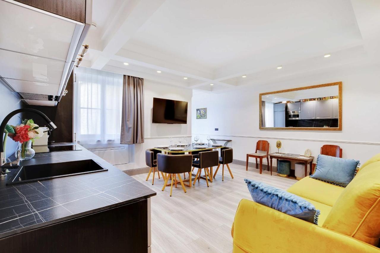 Magnifique Appartement - 2Br - 6P - Place De L'Etoile パリ エクステリア 写真